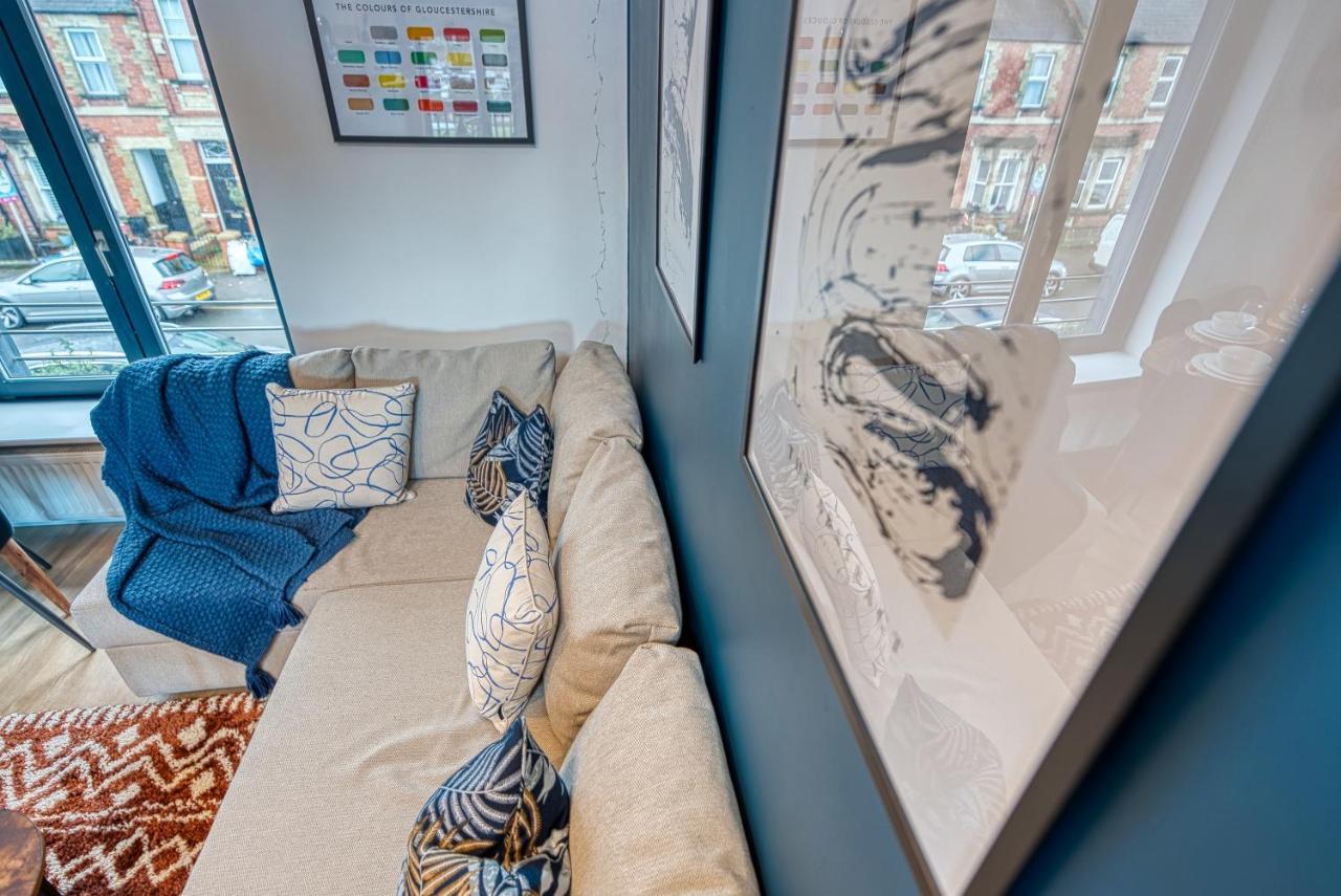 Ashcroft Loft By Timeless Stays - Stunning 3 Bedroom, 2 Bathrooms, Charming Central Apartment Featuring A Balcony Cirencester Eksteriør billede