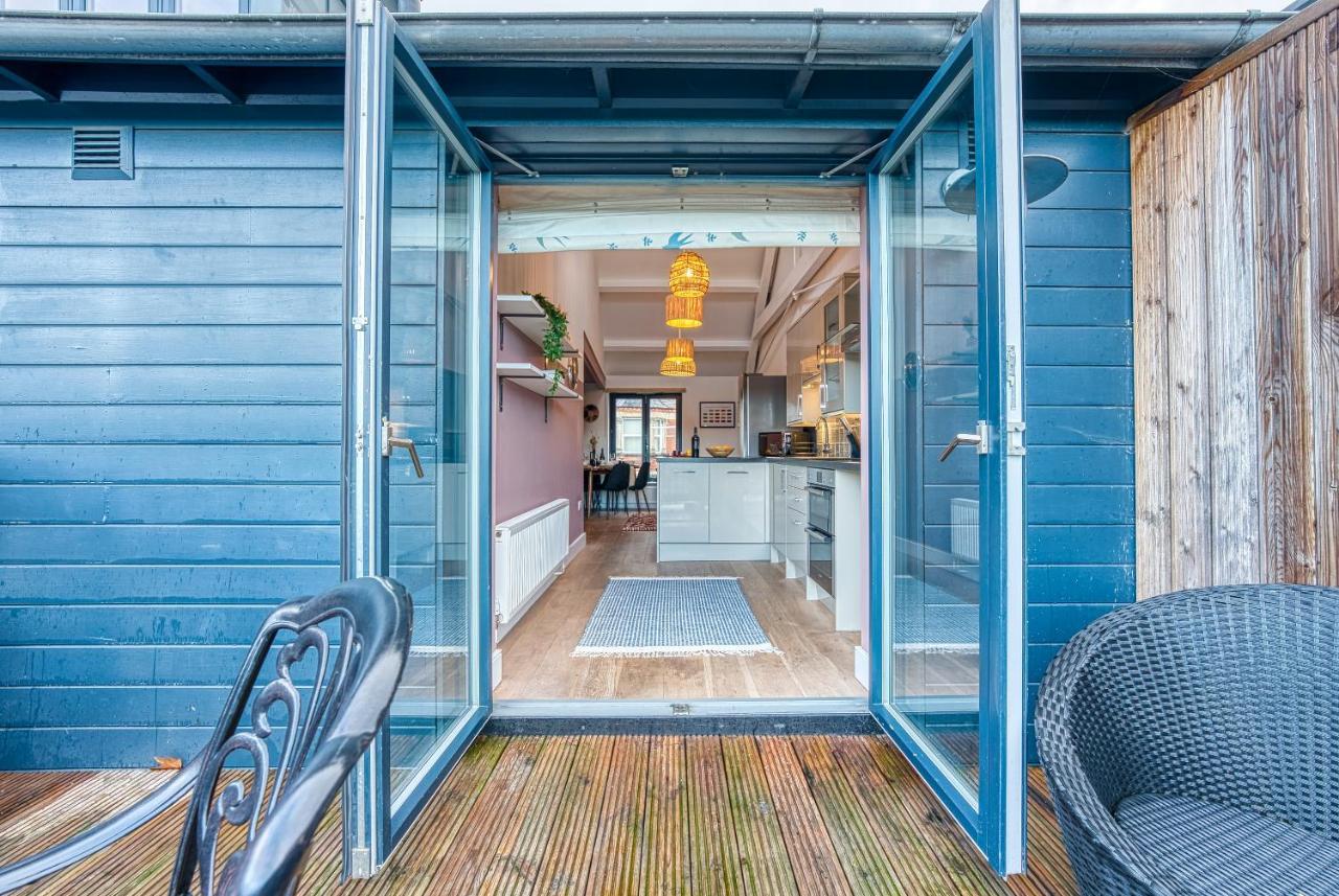 Ashcroft Loft By Timeless Stays - Stunning 3 Bedroom, 2 Bathrooms, Charming Central Apartment Featuring A Balcony Cirencester Eksteriør billede
